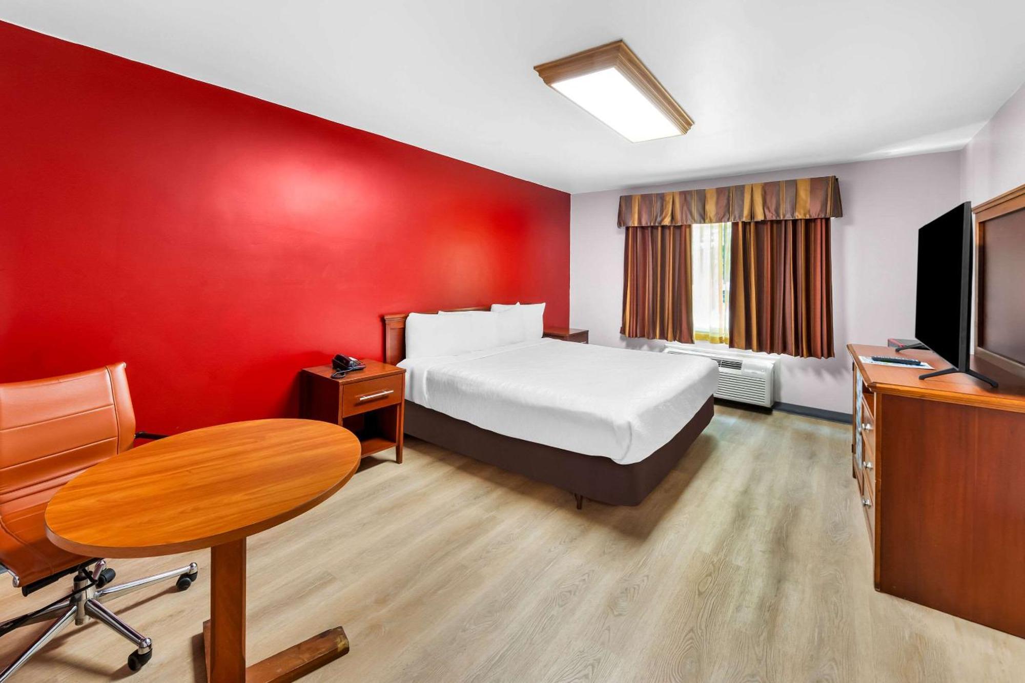 Rodeway Capri Inn