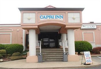 Rodeway Capri Inn 2*
